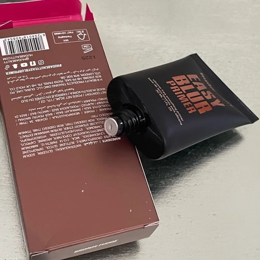 New Easy Blur Silicone-Free Smoothing Primer Bronze Fudge